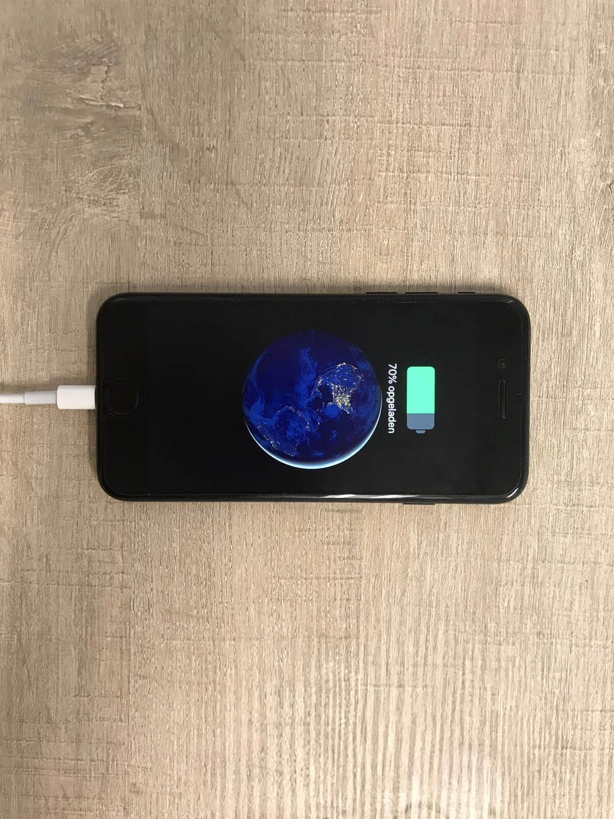 Beurs Abnormaal rommel iPhone batterij bijladen of eerst leeg laten lopen?- Repair IT Now